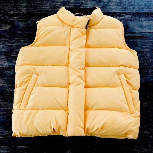 Vintage Gap Kids Yellow Puffer Vest Jacket unisex - Picture 1 of 8